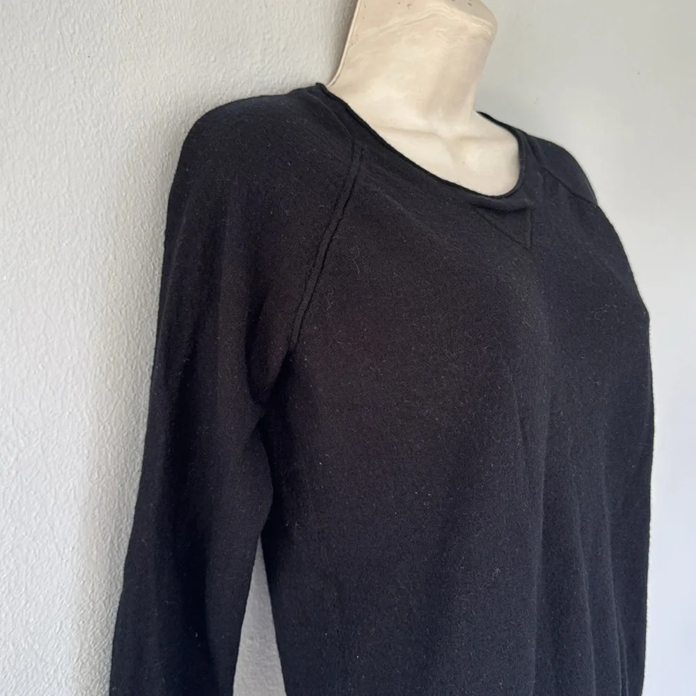 J. Crew black merino wool scoop neck long sleeve sweater size large